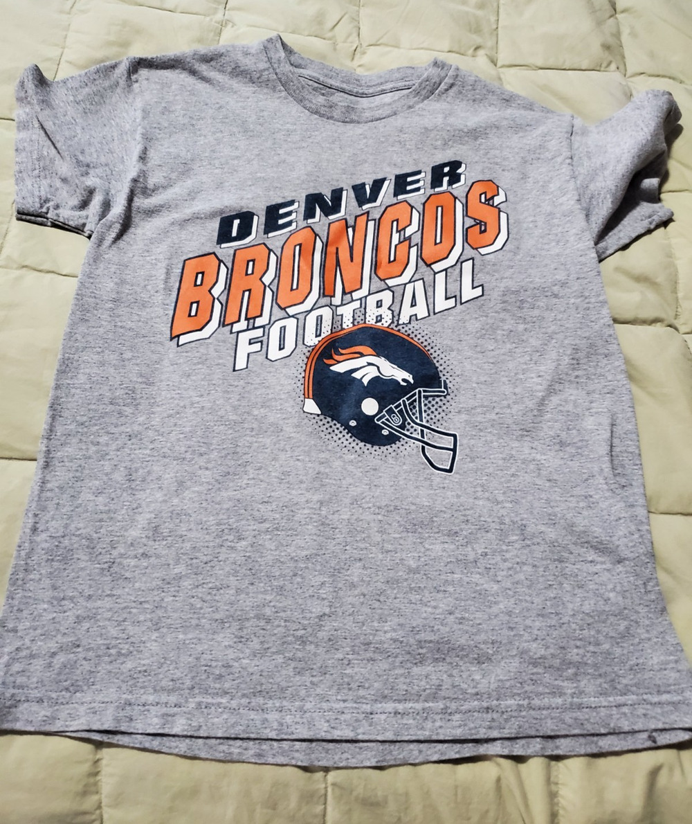 Denver Broncos Football Youth Large 14/16 Gray NFL T Shirt Graphic Tee Kids Boys
